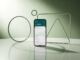 Un'immagine minimalista di un cellulare circondato da figure geometriche a rappresentare il Check Up completo dei Canali Whatsapp